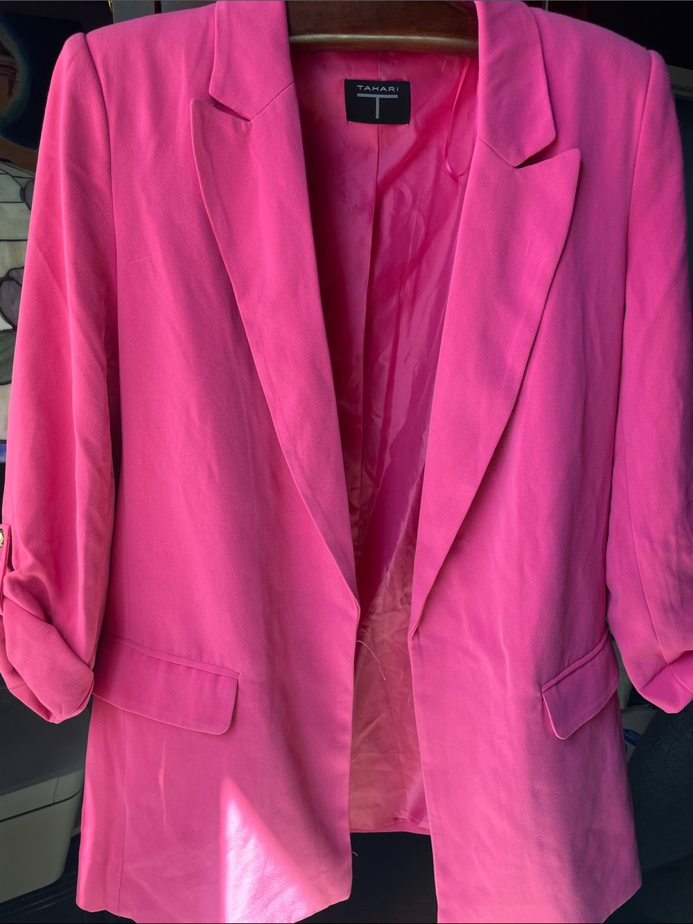 TAHARI PINK BLAZER